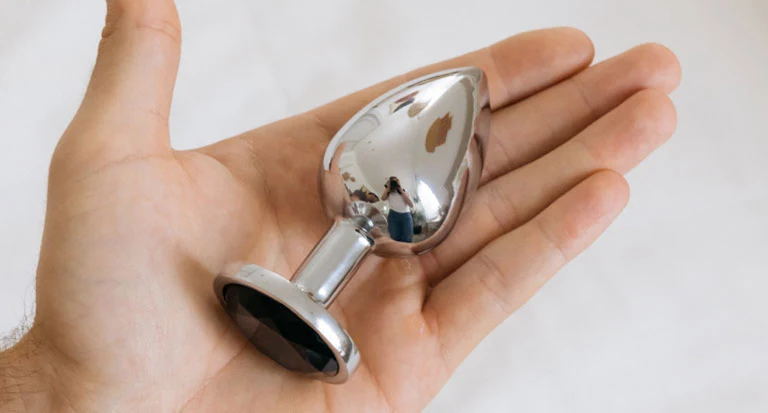 A narrow base is how an anal plug gets lost inside.
